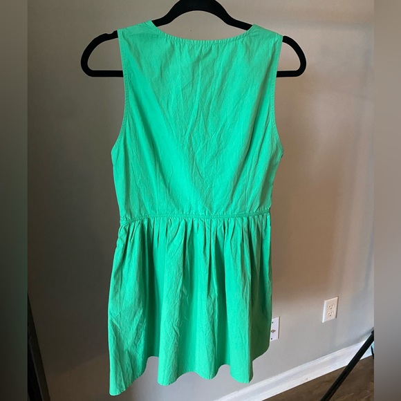 NWT Showpo Haydie Mini Dress-Plunge Neck Pleat Detail in Green-Size 6 - Picture 7 of 7